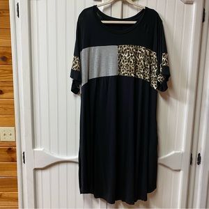 Monnuro Womens Black / Leopard Short Sleeve Slinky Mini Casual Dress Sz 5X